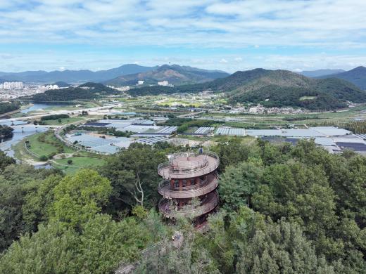 밀양 용두산생태공원 썸네일