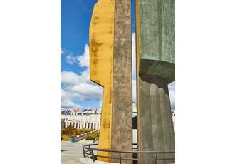 본이 미지는 6·25전쟁 상징조형물_4번  썸네일 사진입니다.